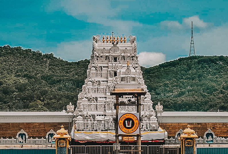 Garudamandapam, Bankaruvakkil vathil<br>Lord Venkateswara Temple